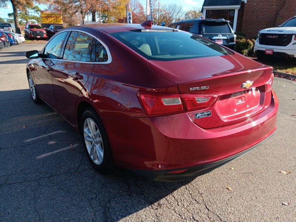 2018 Chevrolet Malibu LT 3