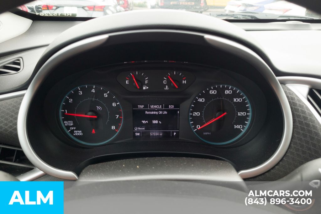 Used 2024 Gray Chevrolet LT image 32
