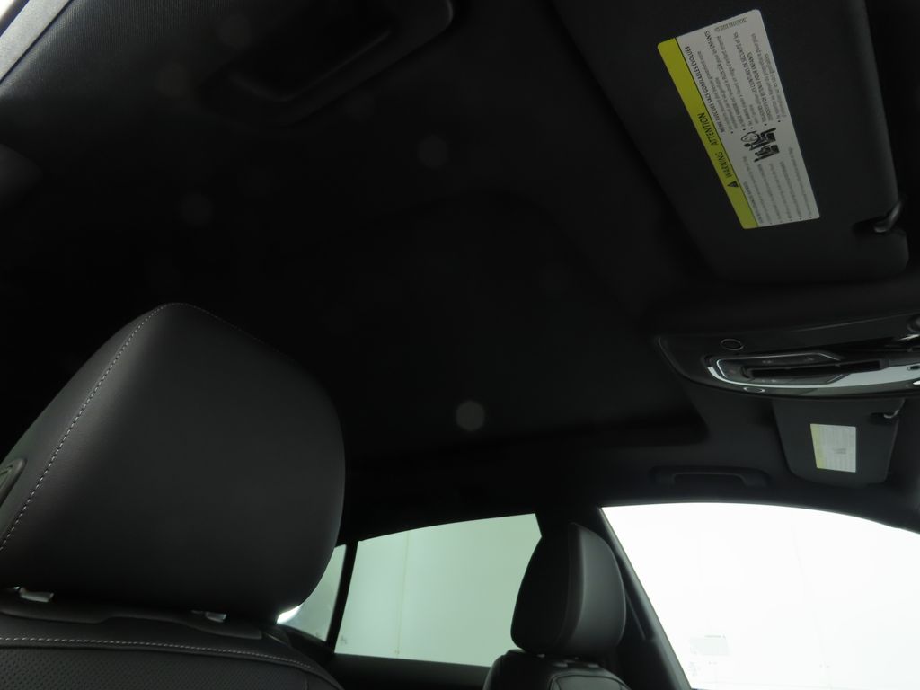 Thumbnail: 2025 Audi Q8 - 20