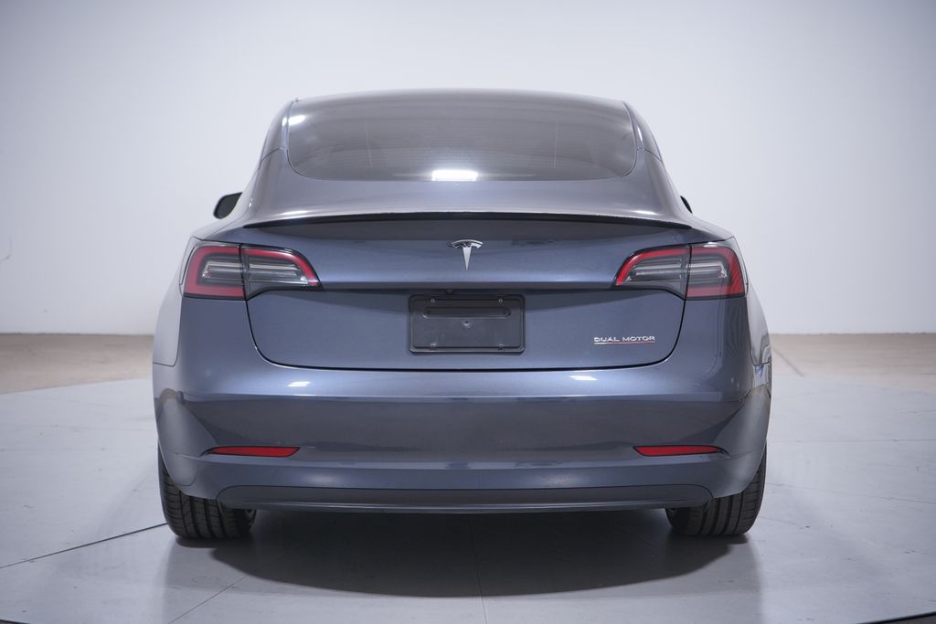 Thumbnail: 2023 Tesla Model 3 - 5