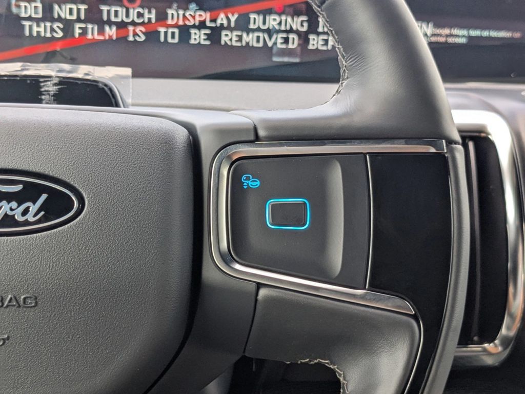 2025 Ford Expedition Platinum MAX