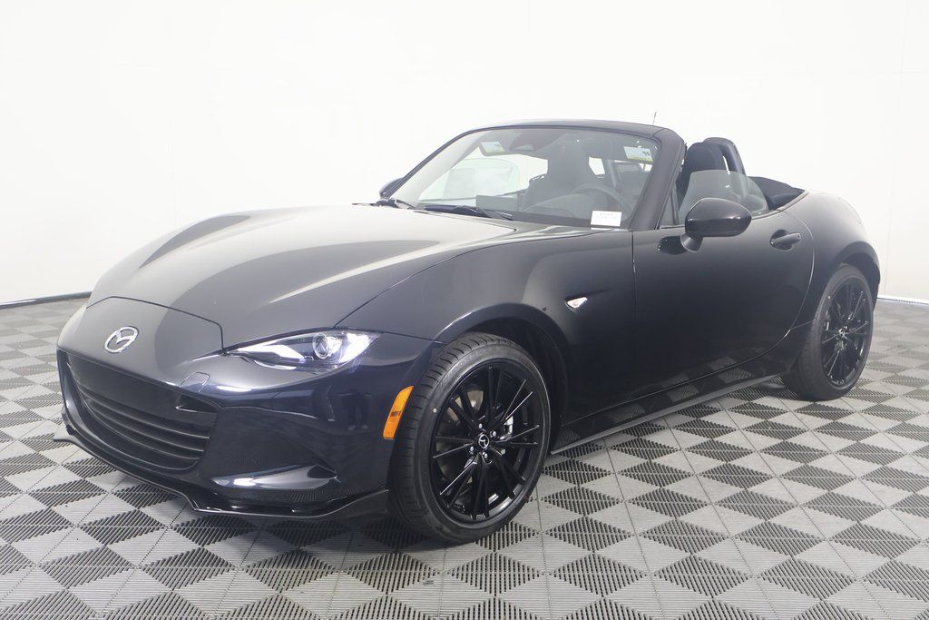 2024 Mazda MX-5 Miata Club 3