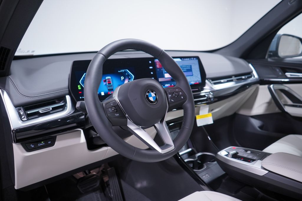 Thumbnail: 2026 BMW X1 - 6