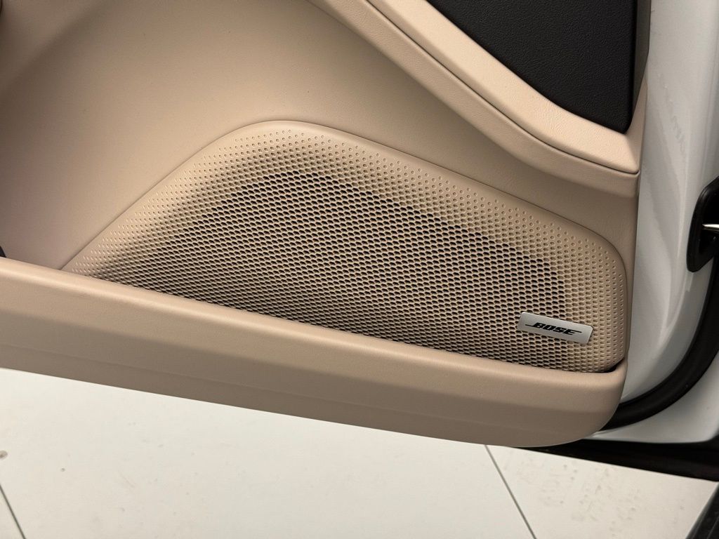 2024 Porsche Panamera 4 21