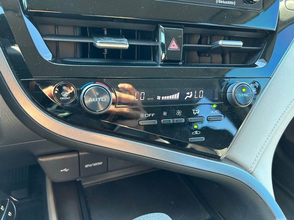 Thumbnail: 2023 Toyota Camry - 26