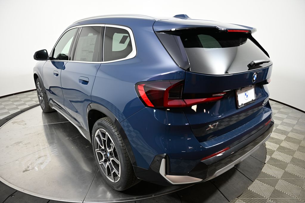 Thumbnail: 2026 BMW X1 - 3