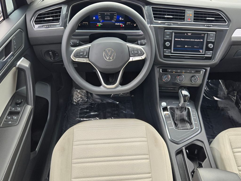 2022 Volkswagen Tiguan - $15,200