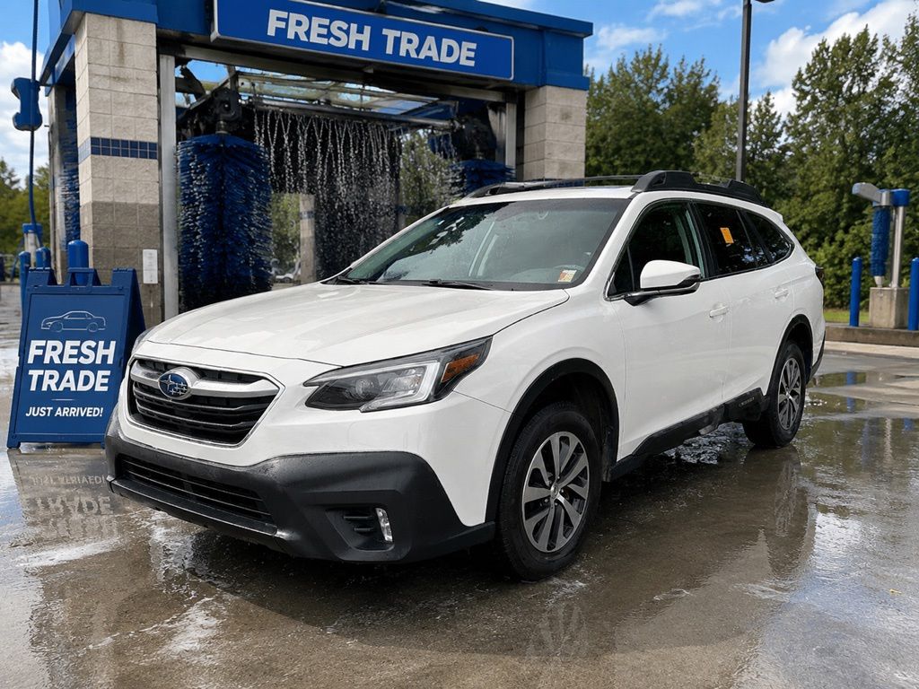 2020 Subaru Outback Premium's photo