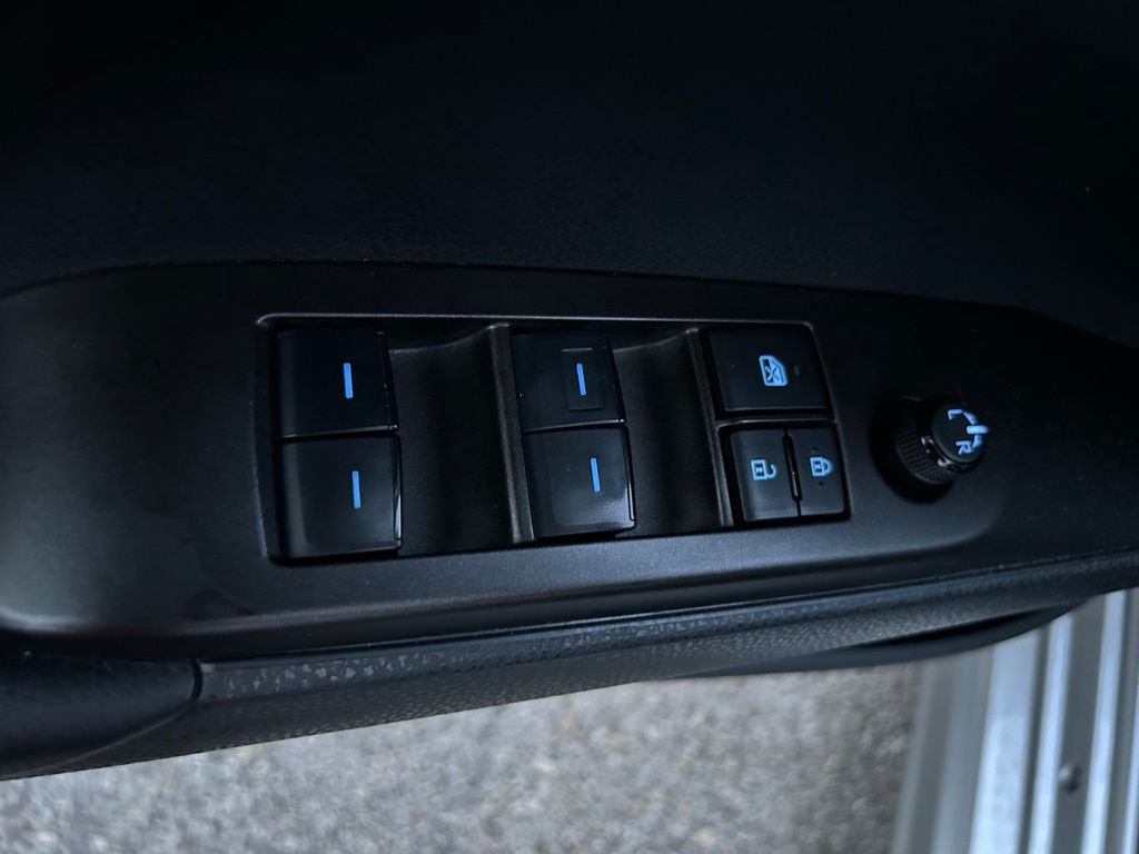 Thumbnail: 2024 Toyota Camry - 17