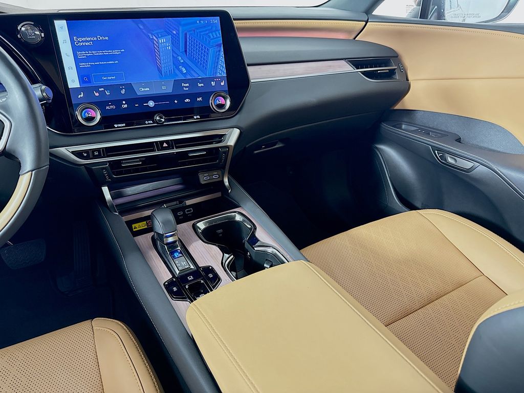 Thumbnail: 2025 Lexus RX - 25