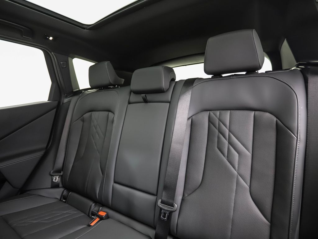 Thumbnail: 2026 BMW X3 - 22