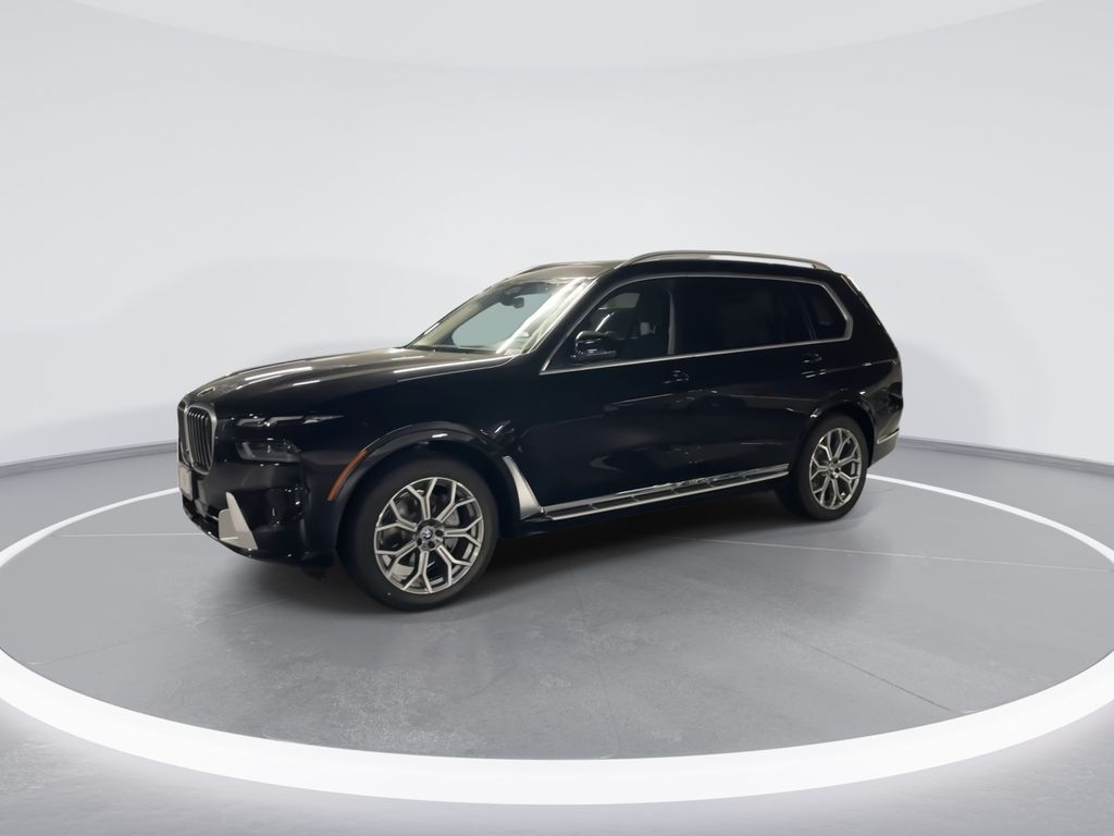 Thumbnail: 2026 BMW X7 - 4