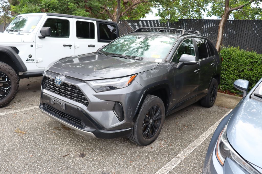 Thumbnail: 2022 Toyota RAV4 - 1