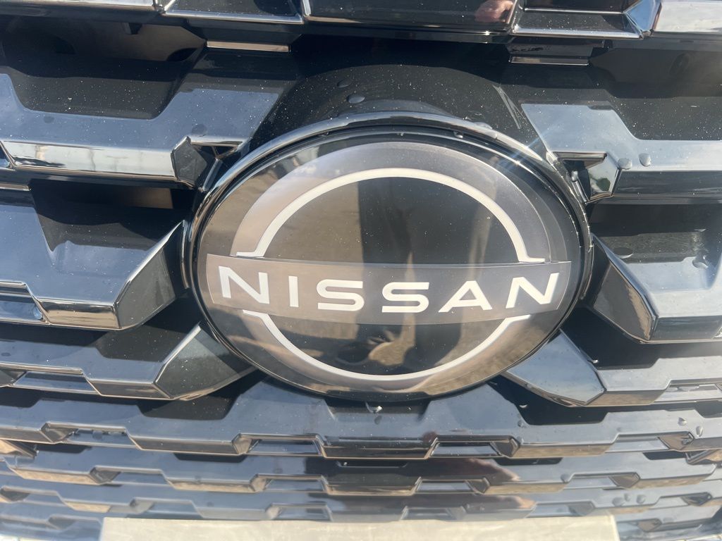 2022 Nissan Kicks SV photo