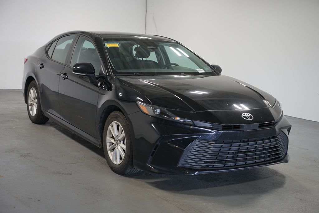 Thumbnail: 2025 Toyota Camry - 3