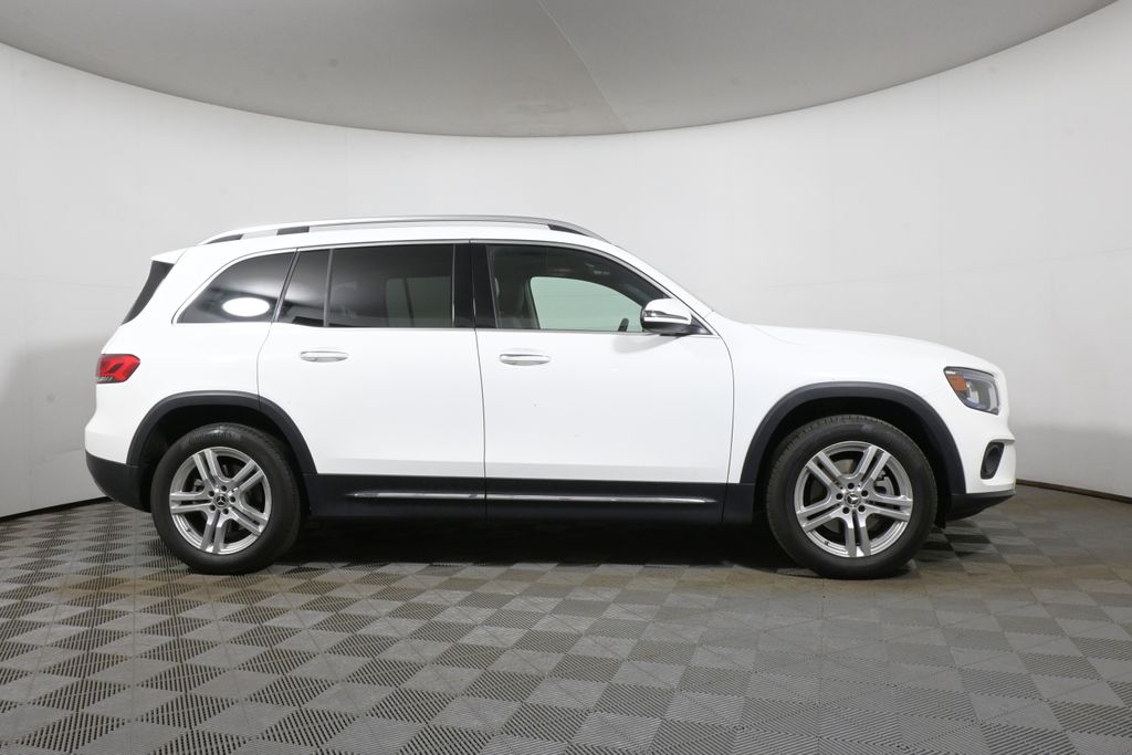 Thumbnail: 2023 Mercedes-Benz GLB - 8