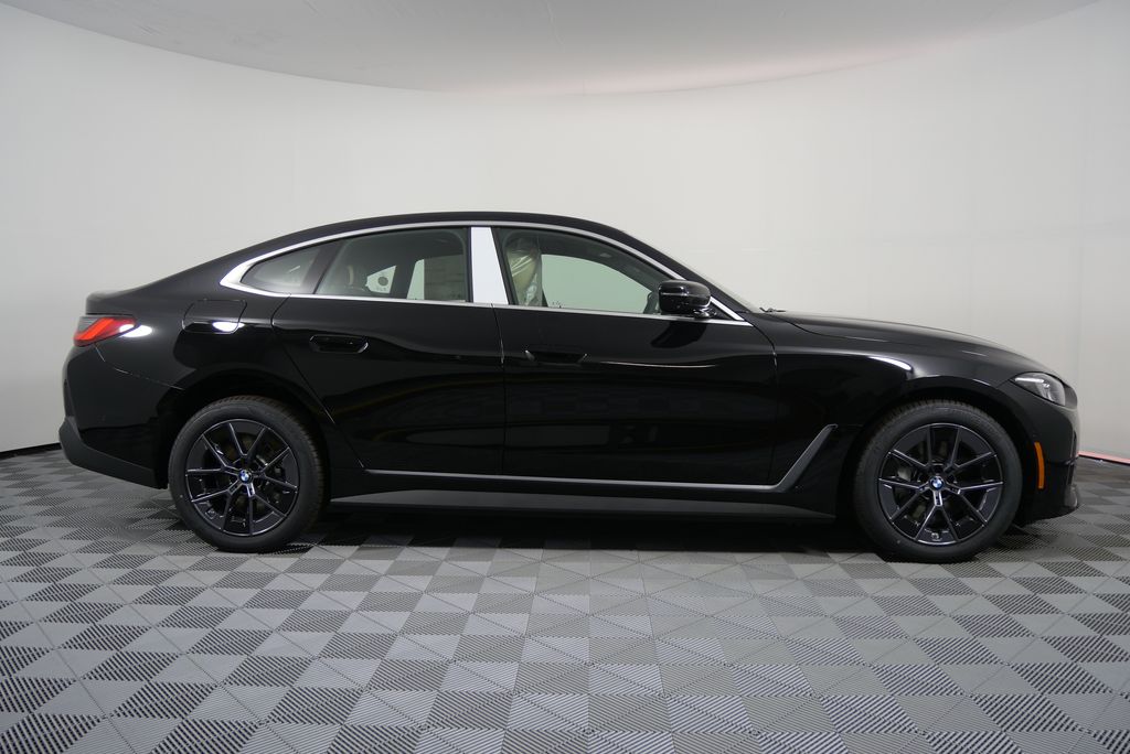 2025 BMW i4 eDrive40 2