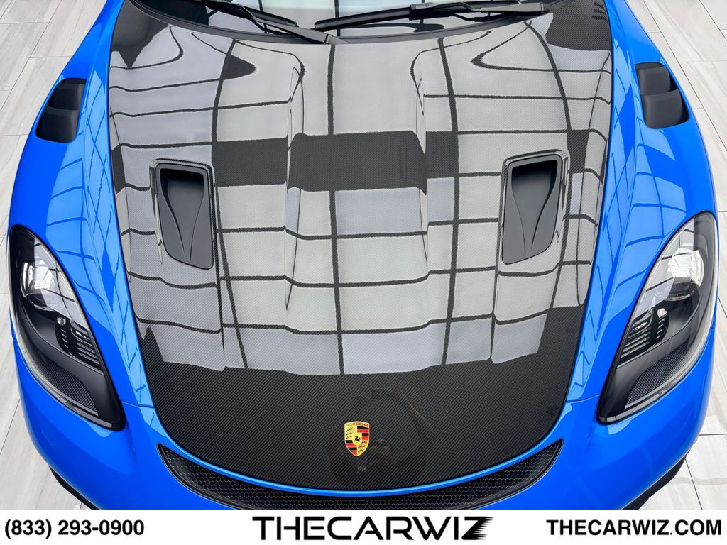 2023 Porsche 718 Cayman