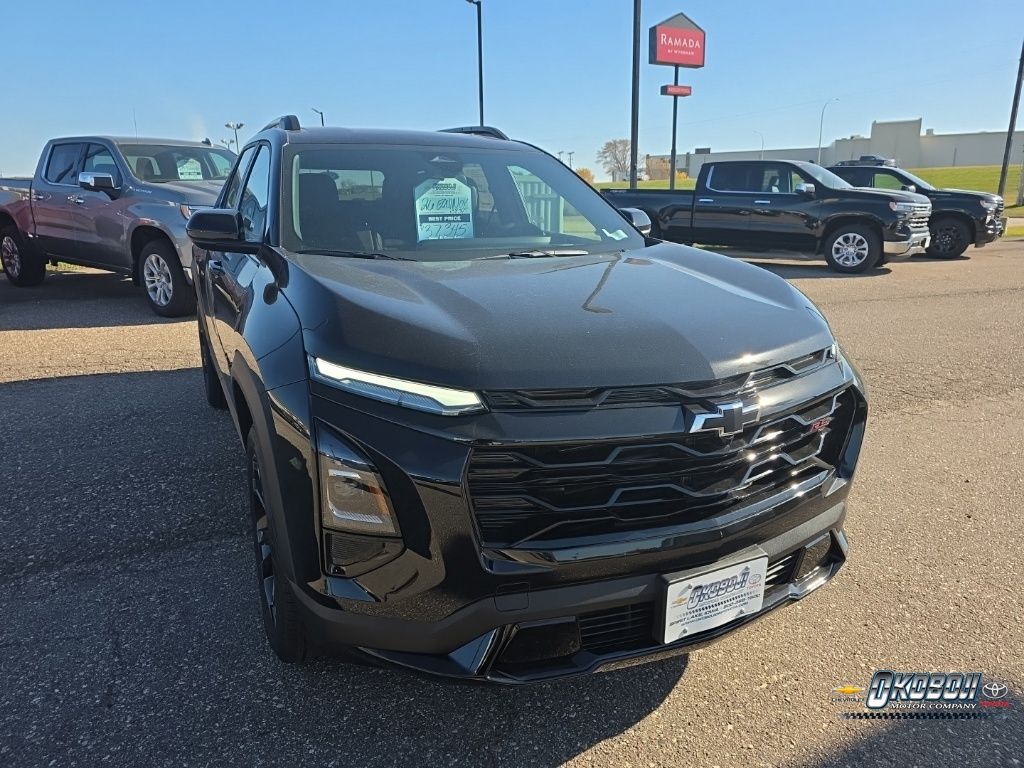 View vehicle photo 5