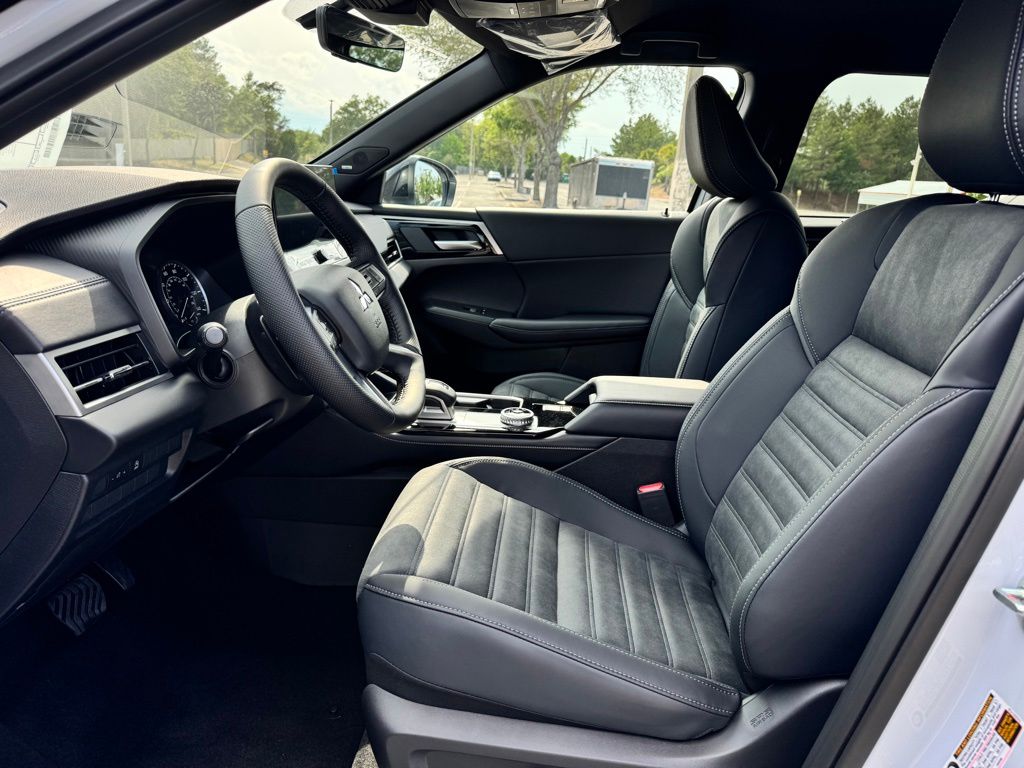 New 2026 Mitsubishi Outlander SUV