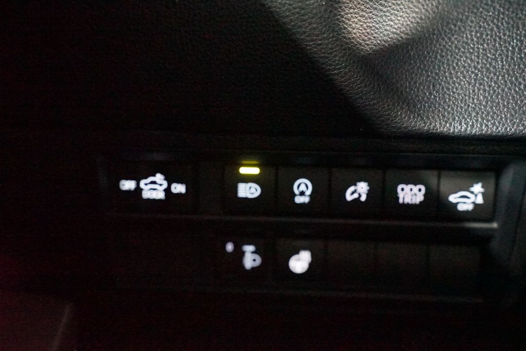 2025 Toyota Tundra SR5 25