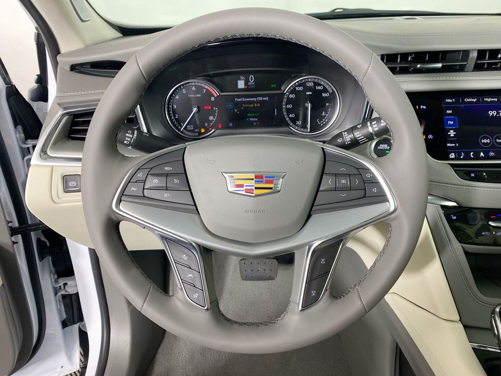 2025 Cadillac XT5 Premium Luxury 11