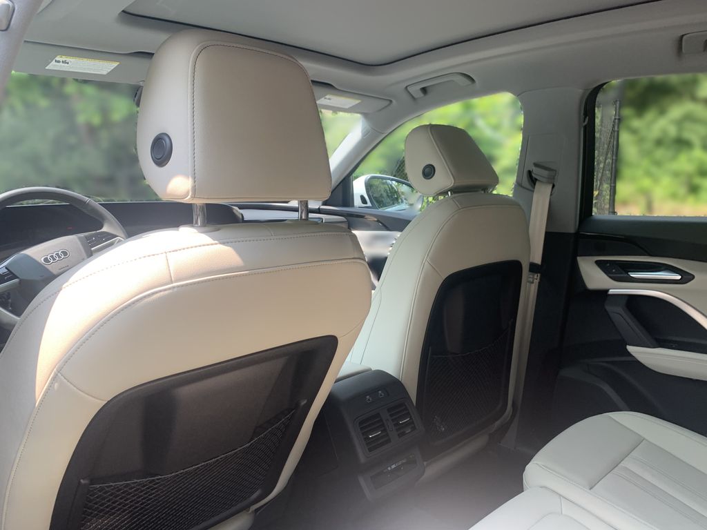 2025 Audi Q5  9