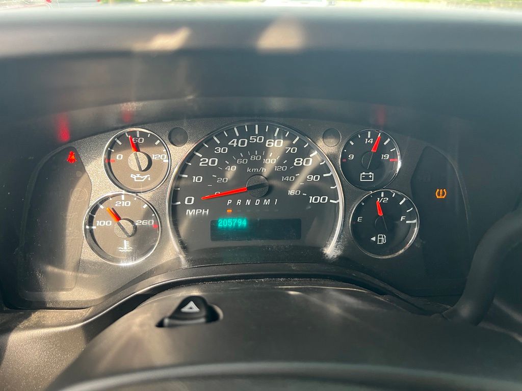 Used 2022 Chevrolet Express 2500 Van