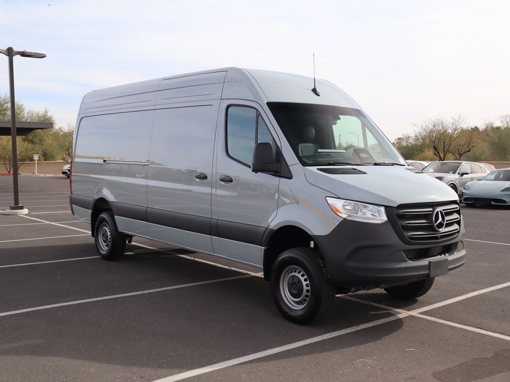 2025 Mercedes-Benz Sprinter 2500 3