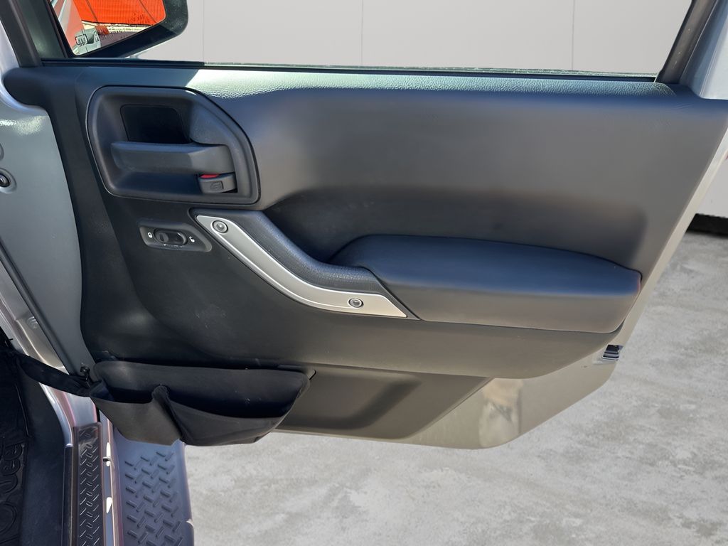 Used Car 2015 Jeep Wrangler  Unlimited Sahara For Sale Under $20,000 In Austin, Texas