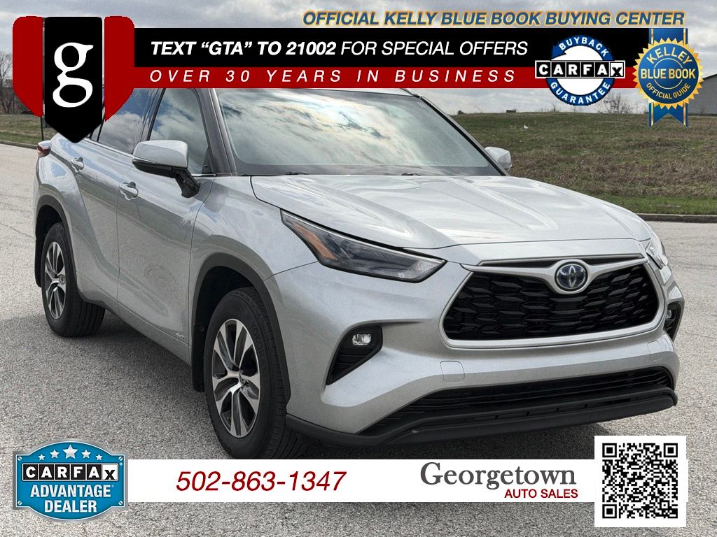 2022 Toyota Highlander Hybrid XLE