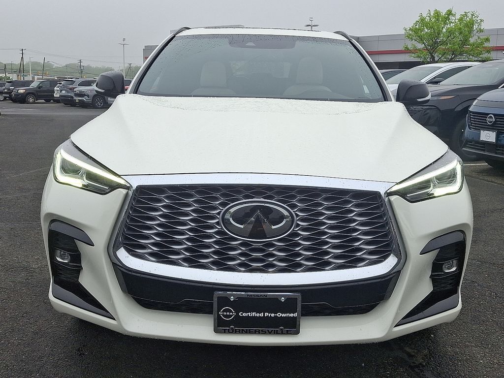 2022 INFINITI QX55 Luxe 2