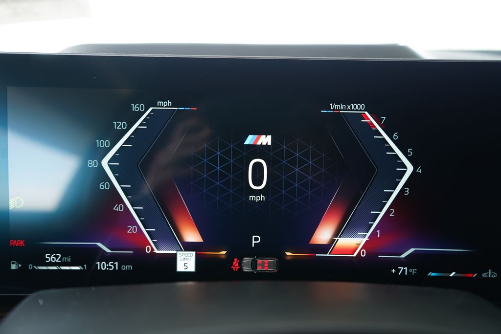 Thumbnail: 2026 BMW X5 - 16