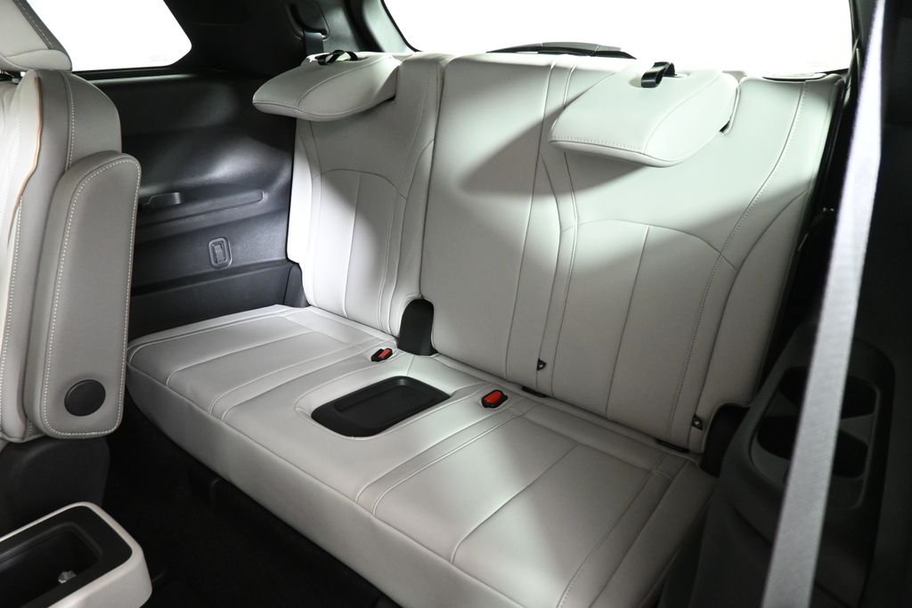 Thumbnail: 2026 INFINITI QX60 - 29