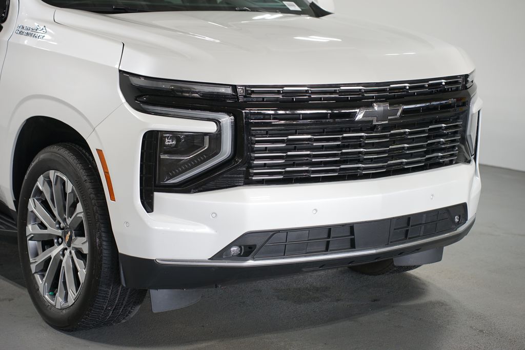 Thumbnail: 2025 Chevrolet Tahoe - 4