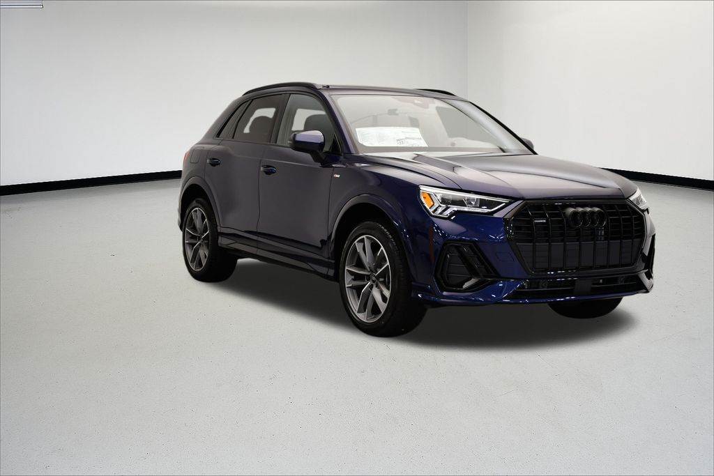 Thumbnail: 2025 Audi Q3 - 7