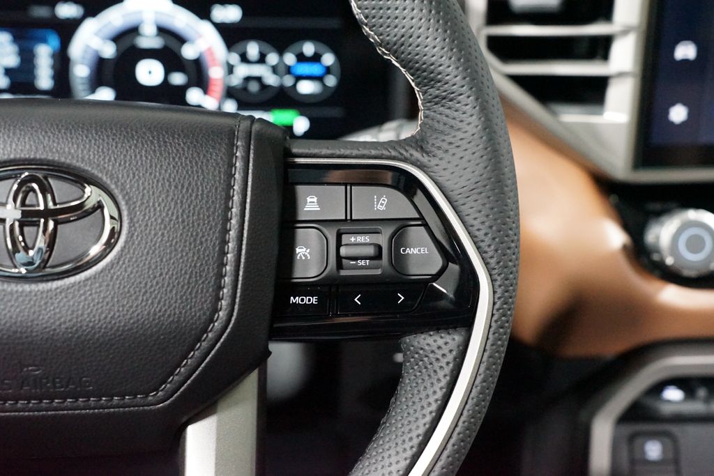 Thumbnail: 2026 Toyota Tundra - 14