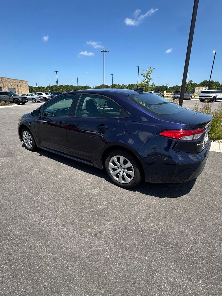 Thumbnail: 2024 Toyota Corolla - 3