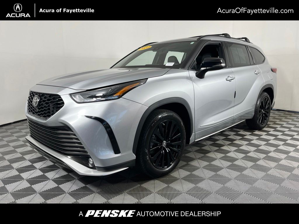 Thumbnail: 2023 Toyota Highlander - 1