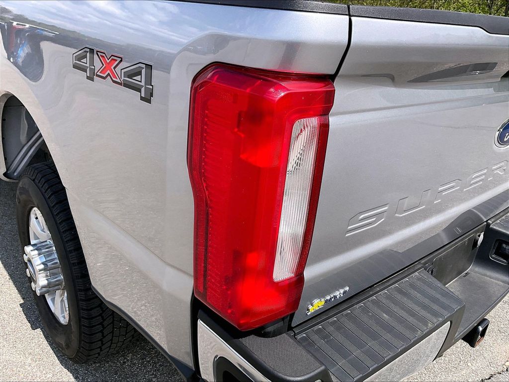 2024 Ford F-250SD — photo 31