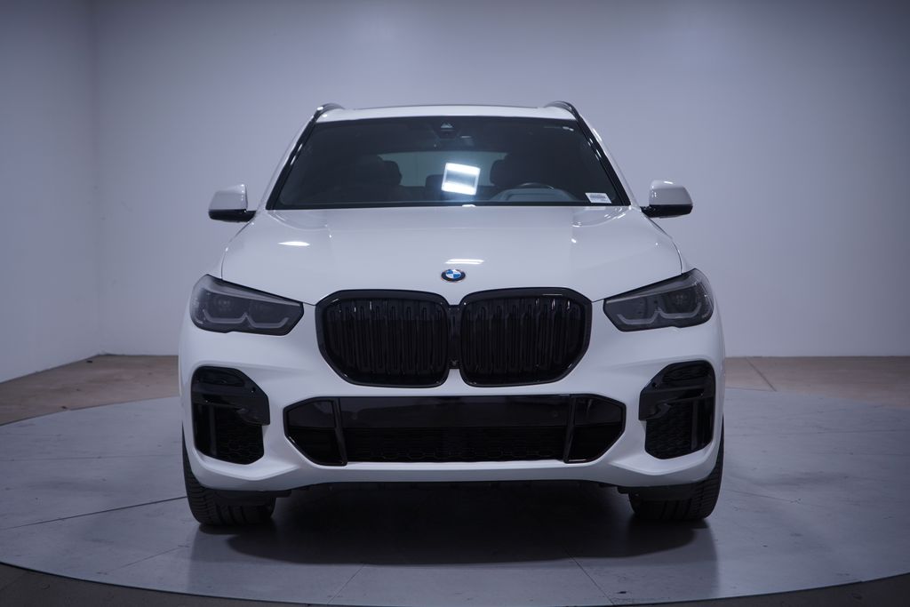 Thumbnail: 2023 BMW X5 - 4