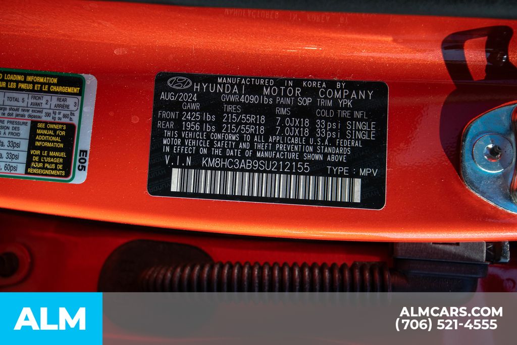 Used 2025 Orange Hyundai SEL Convenience image 16