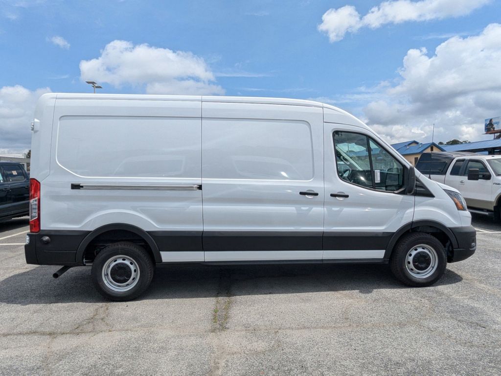 2025 Ford Transit 250
