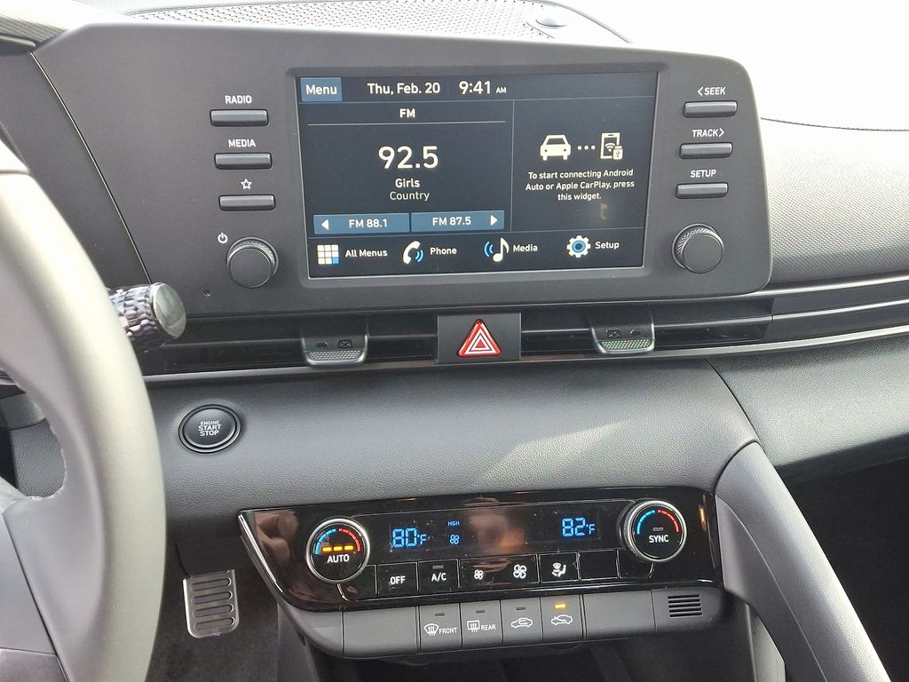 2025 Hyundai Elantra SEL 8