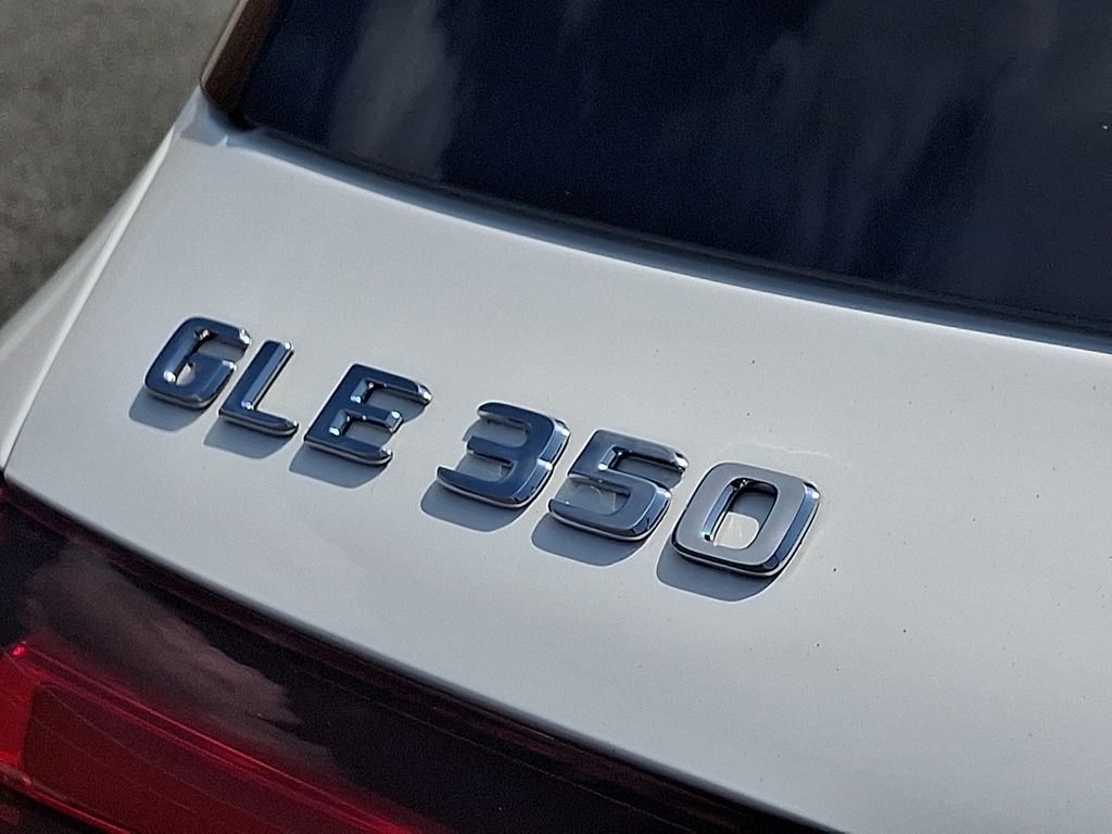 Thumbnail: 2024 Mercedes-Benz GLE - 30