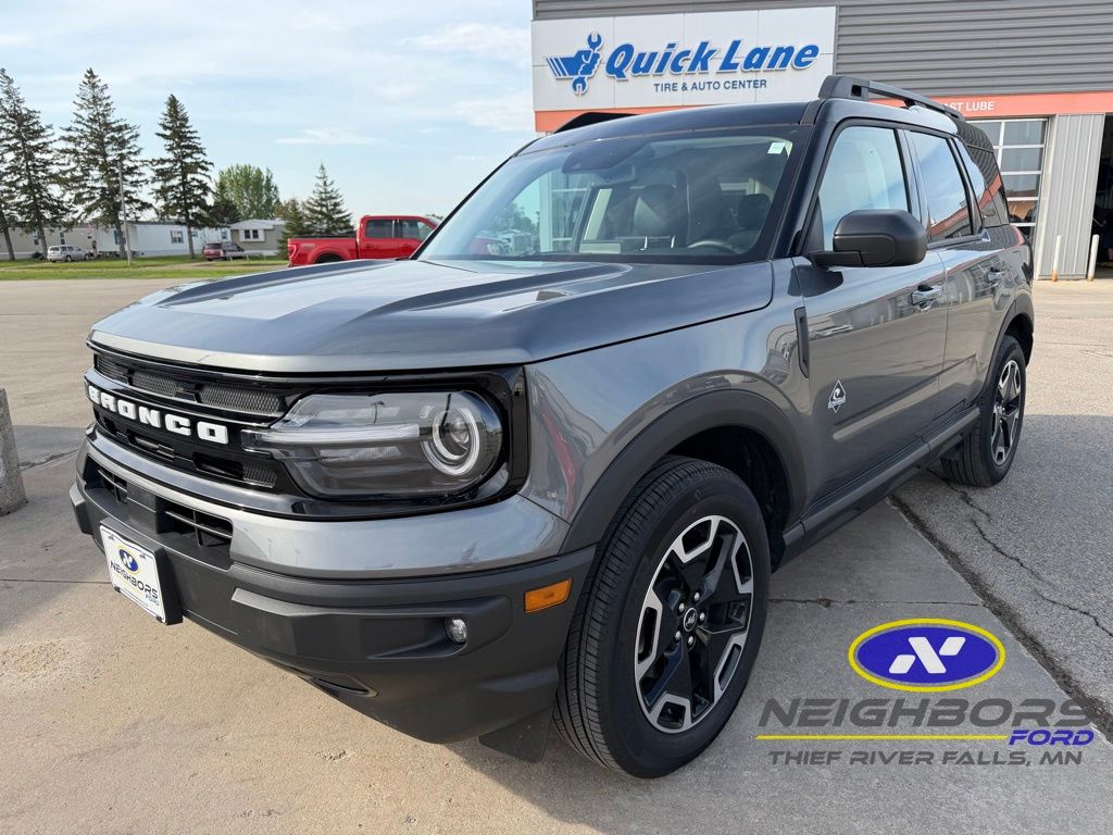 Carbonized Gray Metallic 2024 Ford Bronco Sport Outer Banks AWD SUV / Crossover All-Wheel Drive 8-Speed Automatic