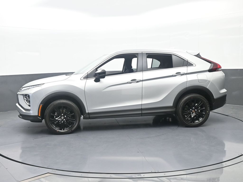 New 2026 Silver Mitsubishi LE image 7