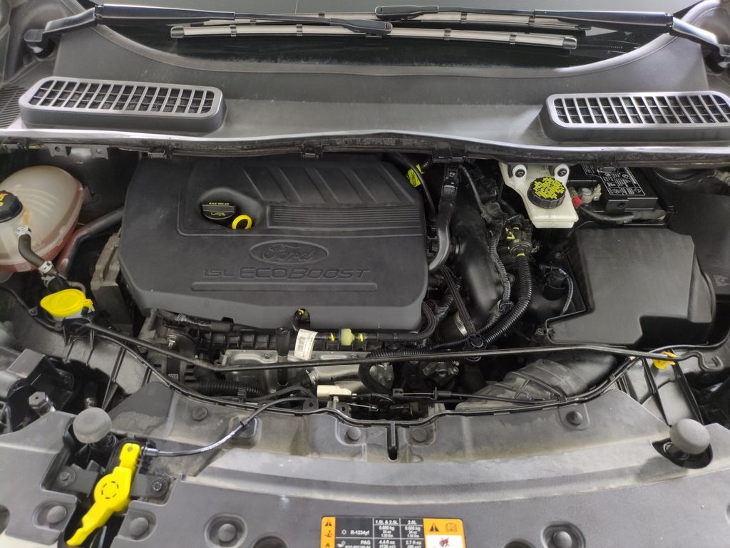 Used 2017 Ford Escape SE For Sale in Fort Wayne, IN