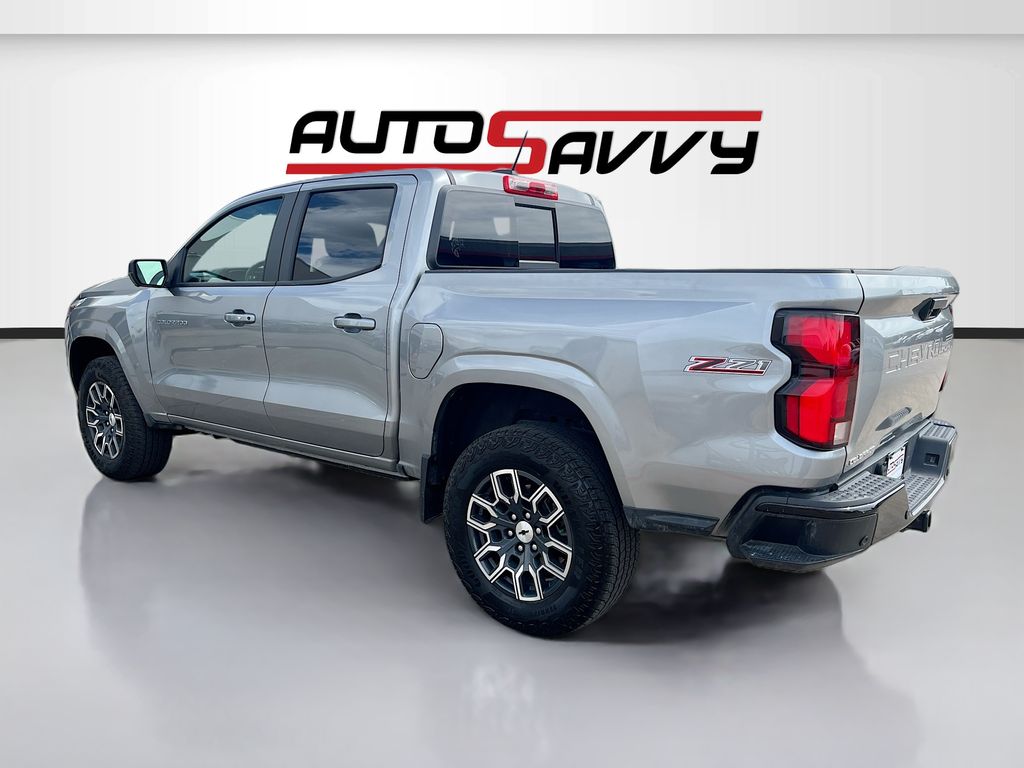 Used 2024 Gray Chevrolet Z71 image 5