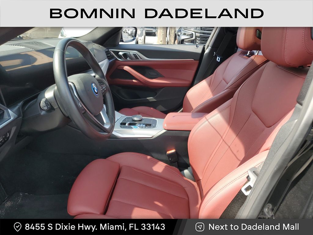 2024 BMW i4 eDrive35 photo